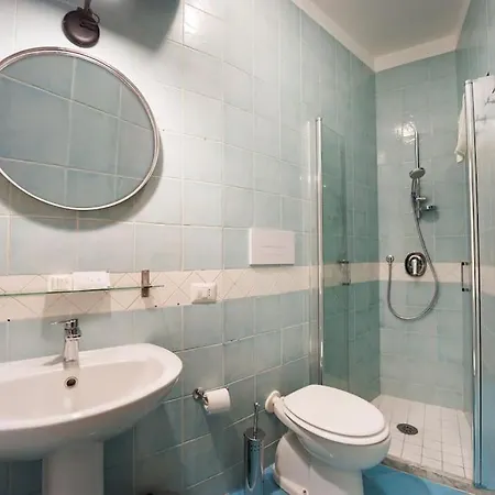 Dante Super Next Metro By Houseinnaples Apartment *